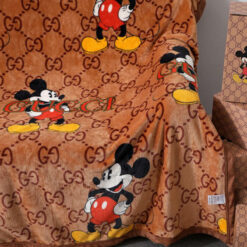 Mickey Mouse Gucci Blanket：