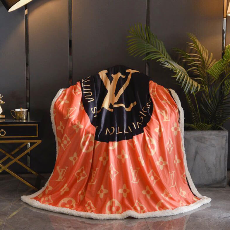 Louis Vuitton LV Blanket Throw • Kybershop
