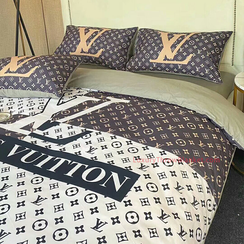 Black Monogram Louis Vuitton Bedding Set