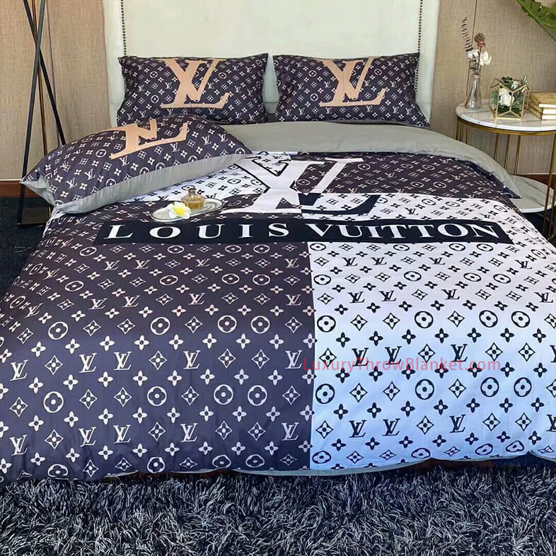 Louis Vuitton Supreme Luxury Brand High-End Bedding Set LV Home