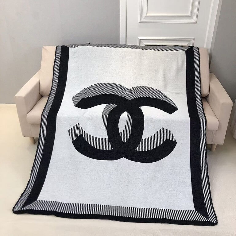 Chanel logo throw blanket, chanel blanket black