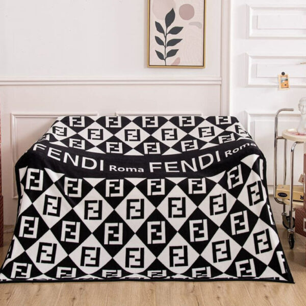 Fendi black throw blanket | luxury blankets | plush throw blanket